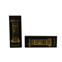 Boîte à chocolat fantaisie noire personnalisée avec estampage à chaud rouge et or, en papier kraft recyclé, design gaufré