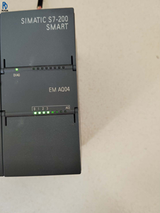 Módulo PLC S7-200 EM AQ04, Módulo de Control Industrial, Módulo de Salida Analógica, Módulo de Controlador Lógico Programable, Control de Automatización - Product Image 1