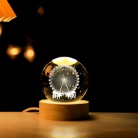Boule de cristal lumineuse gravée en 3D, globe en quartz rose, petite veilleuse, style moderne minimaliste, cadeau d'anniversaire créatif, ornement de bureau