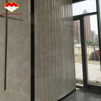 Dalles de marbre gris clair naturel en gros, carrelage de sol poli, marbre beige crème avec pierre grise, panneau mural de salle de bain
