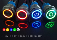 Interrupteur à bouton-poussoir momentané/à verrouillage, indice de protection IP67, découpe de panneau de 16 mm, LED avec signe d'alimentation/anneau, laiton nickelé