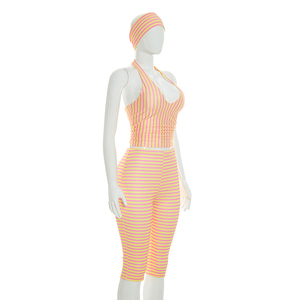 Viviblook C26ST206 Ensemble 3 Pièces Sexy pour Femme : Débardeur Halter Rayé Rétro Sans Manches, Pantalon Court et Bandeau – Idéal Été - Product Image 3