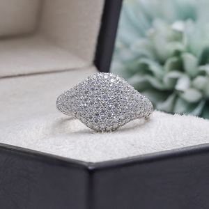 Paston Iced Out Moissanite Full Stone Hip Hop Anel Metade Eternidade Anel Banda Presente para Aniversário - Product Image 3