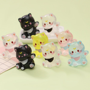 Dibujos animados lindo Animal sentado agitando las manos <span class=keywords><strong>Luna</strong></span> suerte brillante resina accesorios coche escritorio pequeño adorno llavero colgante - Product Image 2