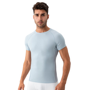 T-shirt sportiva da uomo a maniche corte, aderente, girocollo, leggera e traspirante per yoga e allenamento fitness - Product Image 5