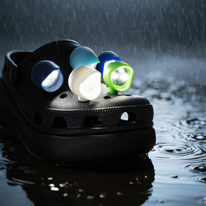 إكسسوارات أحذية مضيئة بتقنية LED مقاومة للماء متعددة الألوان للارتداء الليلي والمطر والأنشطة الخارجية - Product Image 2