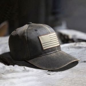 Gorra de béisbol de tela común de sarga con revestimiento de PU personalizado, parche retro de cuero encerado, estilo robusto de vida silvestre, ropa de trabajo deportiva para negocios. - Product Image 4
