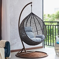 Mobilier d'extérieur balançoire de patio chaise œuf suspendue prix bon marché vente d'usine chaise œuf suspendue en rotin