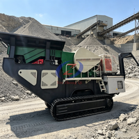 Concasseur à mâchoires mobile diesel 10-250t/h, concasseur de roche portable hors réseau pour projets de concassage de pierres en zone isolée