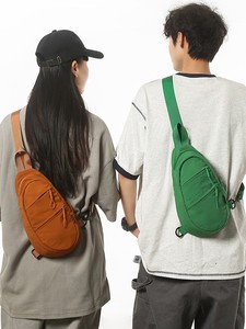 กระเป๋าคาดอกกันขโมย แฟชั่น unisex ผ้าไนลอนกันยับ ปิดด้วยซิป กันน้ำ หลายสี คุณภาพดี เหมาะสำหรับเล่นกีฬา กระเป๋าสะพายข้างผู้ชาย - Product Image 5