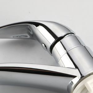 Chất Lượng Cao Duy Nhất Xử Lý Wash Lưu Vực Vòi Nhựa Chrome Sàn Mounted Phòng Tắm Bồn Rửa Vòi Nước - Product Image 2