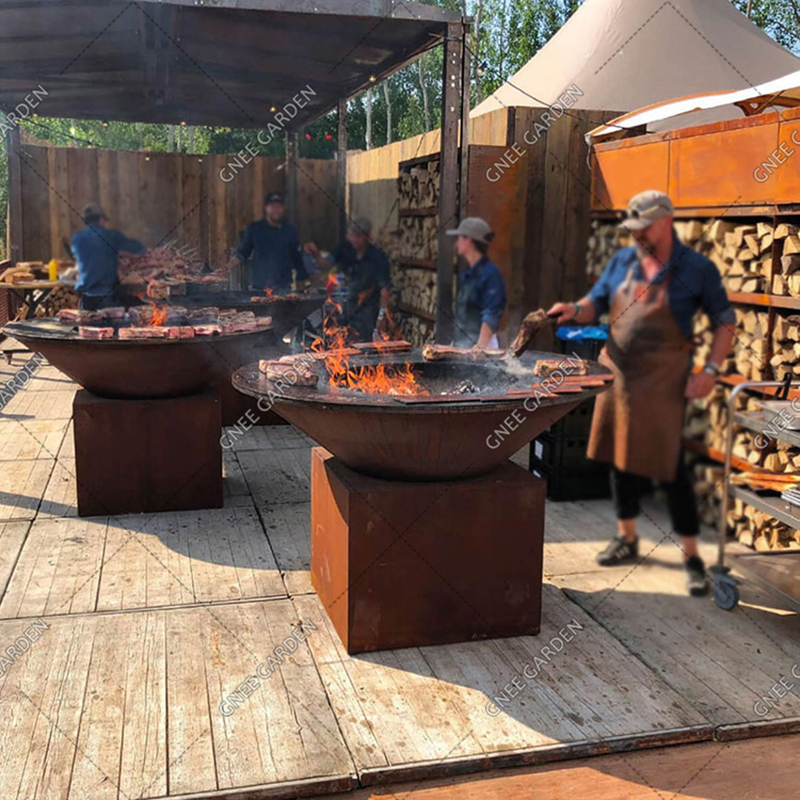 भारी शुल्क धातु Barbeque Grills BBQ यूरोप नई डिजाइन उद्यान रसोई आग गड्ढे Corten स्टील आउटडोर लकड़ी का कोयला BBQ ग्रिल