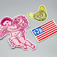 Échantillons de Patchs à Repasser Brodés en Tissu Chenille Coloré Écologique, Badges Personnalisés à Logo Réfléchissant, Cœur ou Fleur de Football