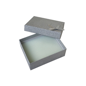 Boîte haut de gamme en carton argenté scintillant avec couvercle et <span class=keywords><strong>base</strong></span>, logo personnalisé, gaufrage, ruban et nœud bronzés, pour la vente au détail et les cadeaux - Product Image 6