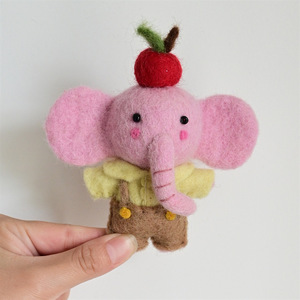 Colgante de fieltro de lana hecho a mano en Nepal, lindo llavero de <span class=keywords><strong>elefante</strong></span> de animalito de peluche, 31cm-50cm, regalo colgante de fieltro - Product Image 1