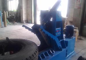 Macchina per il taglio di pneumatici per tutti i <span class=keywords><strong>rottami</strong></span> di automobili, macchina per il taglio di pneumatici radiali utilizzati per la vendita - Product Image 2