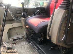 Excavadora Hyundai usada, fabricada en Corea - Product Image 4