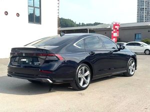 <span class=keywords><strong>Honda</strong></span> Breeze 2025 EPHEV 2.0L E-CVT Premium Edition Berline d'occasion, Crossover Hybride Rechargeable, Inspectée et Prête à l'Exportation - Product Image 5