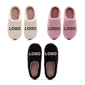 Chaussons douillets et confortables en coton pelucheux pour femme, motif dessin animé, nœud rouge, Noël, animaux, fêtes, Saint-Valentin - Product Image 3