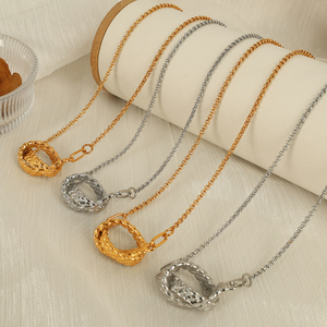 สร้อยคอสเวตเตอร์ไทเทเนียมทรงสี่เหลี่ยมสไตล์วินเทจเครื่องประดับชั้นสูง - Product Image 2