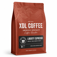 Sachets de café noirs mats personnalisés avec logo, soufflets latéraux, pochettes à café refermables de 12 oz à haute barrière pour la vente au détail