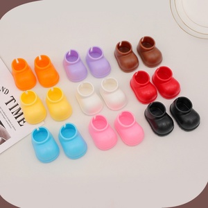 Bottes de pluie courtes en plastique colorées pour poupée de 17 cm, pour poupée en peluche debout - Product Image 3