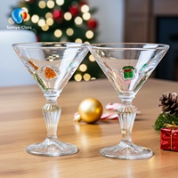 Pabrik SAMYO Grosir Gelas Kaca Ikonik Buatan Tangan Kustom Gelas Martini Natal