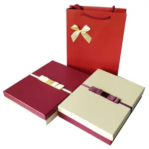 高品质定制印刷标志礼品盒防紫外线纸板衣服包装盒，带可拆卸盖子和铝箔规格