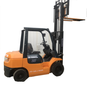 Japan Original for 20 2Ton Used Diesel Forklift 4WD 1 Year Warranty Good Performance 3m-6m <b>Lift</b> Pallet Packing - Product Image 1
