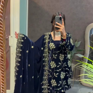 Traje de Terciopelo Pesado Puro con Bordado Intenso, Trabajo de Lentejuelas Múltiples, Manga con Bordado Completo, Hermoso Color Azul Oscuro - Product Image 1