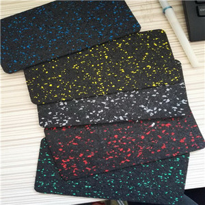 <span class=keywords><strong>Tapis</strong></span> de sol en <span class=keywords><strong>caoutchouc</strong></span> pour salle de sport, non toxique, sain, durable, taille standard 1000mm*1000mm 500mm*500mm pour les lieux de formation physique commerciels - Product Image 5