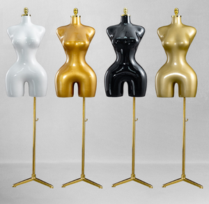 <span class=keywords><strong>Mannequin</strong></span> femme demi-corps en <span class=keywords><strong>plastique</strong></span> doré, type BBL, avec hanches et poitrine généreuses, pour <span class=keywords><strong>couture</strong></span> et vitrine - Product Image 1