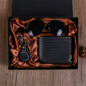 Set Regalo da Uomo per la Festa del Papà Transfrontaliero, Occhiali da Sole e Portafoglio per Fidanzato, <span class=keywords><strong>San</strong></span> <span class=keywords><strong>Valentino</strong></span>, Papà M3368 - Product Image 3