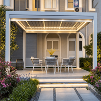 Nouvelle conception de pergola de jardin en aluminium avec toit à lamelles électriques et portes coulissantes en verre
