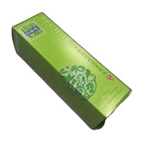 Boîte d'emballage en papier couché haut de gamme personnalisée pour les produits de beauté pour les soins de la peau sérum cosmétique parfum avec impression en relief