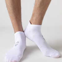 Chaussettes de marche pour hommes et femmes toutes saisons, absorbant la transpiration, respirantes, chaussettes de sport pour l'entraînement quotidien en plein air, le trekking et la course à pied