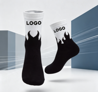 Chaussettes mi-mollet athlétiques respirantes en coton unisexe avec logo personnalisé, motif flamme jacquard, style streetwear hip-hop et skateboard, OEM ODM