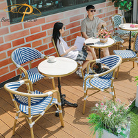 Mobilier de restaurant de plein air empilable vintage français bistro chaie fauteuil de salle à manger en rotin pour café