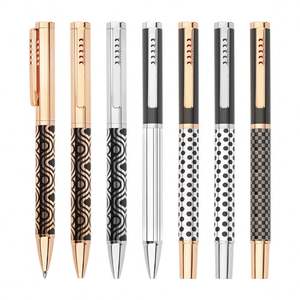 Bolígrafos de Metal con Diseño OEM Personalizado, Acabado en Cuero/Pintura y Detalles en Oro Rosa/Plata - Product Image 1