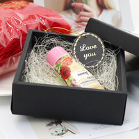 Remplissage coloré en raphia de chanvre et soie déchiqueté pour boîtes cadeaux, idéal pour Pâques, mariages, anniversaires, paniers-cadeaux, emballage et décoration - Vente en gros