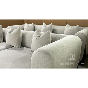 Juego de Muebles de Sala de Estar de Lujo Estilo Francés, Tapizado en Tela Beige Curvada, 3 Asientos, con Cojines, Modelo 01 - Product Image 3