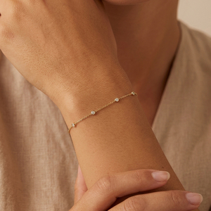 <span class=keywords><strong>Bracelet</strong></span> minimaliste empilable en zircon étincelant CLIORO, anti-ternissement et étanche, pour <span class=keywords><strong>femme</strong></span>, idéal pour le quotidien, les mariages ou comme cadeau - Product Image 1
