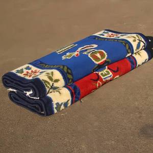 Alfombra de Oración Islámica Personalizada, Moderna, Lavable, Tejida a Máquina, con Diseño de Nicho de Mezquita, 65x110cm, la Más Vendida en el Medio Oriente - Product Image 1