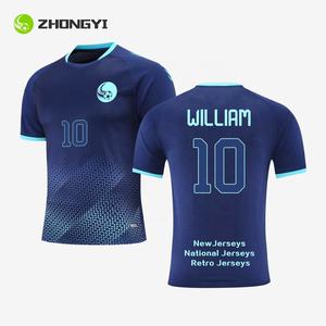 Conjunto de Uniforme de Fútbol Transpirable ZHONGYI, Camiseta de Fútbol Personalizada para Hombre con Empaque Personalizado OEM - Product Image 1