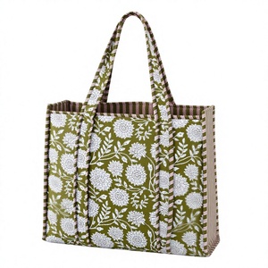 Sac fourre-tout matelassé |   Sac de courses réutilisable en coton |   Grand sac à bandoulière à fleurs |   Sac de transport quotidien pour femmes - Product Image 1