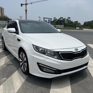 Offre Spéciale – Hyundai Optima K5 2.0L Automatique Berline 2013 d'occasion, cuir, sièges chauffants, toit ouvrant panoramique, feux LED, jamais accidentée, 1-25000 milles restants - Product Image 4