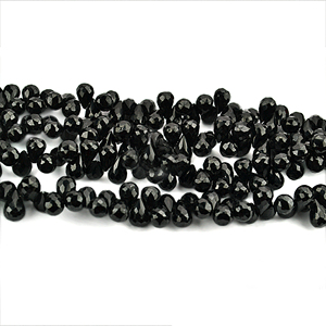 Cuentas Briolette facetadas de espinela negra Natural de alta calidad, gota de 8x6 MM de 8x6 MM para hacer collares de joyería, hebra de piedras preciosas sueltas - Product Image 1