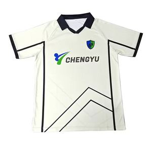 เสื้อฟุตบอลพิมพ์ลายดิจิทัลขายส่ง แบบคลาสสิคย้อนยุค เสื้อโปโลแฟชั่นแนวสตรีท สั่งทำได้ - Product Image 1