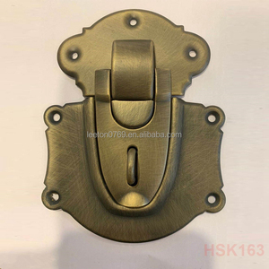 Fournisseur d'usine, accessoires pour boîtes, 92 x 117 mm, <span class=keywords><strong>serrure</strong></span> <span class=keywords><strong>de</strong></span> <span class=keywords><strong>coffre</strong></span> en métal antique en laiton, <span class=keywords><strong>serrure</strong></span> à loquet - Product Image 5