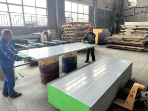 Fabricant chinois de maisons préfabriquées en conteneurs, sur mesure, écoénergétiques, pour camping en montagne, en kit, avec salon intégré - Product Image 4